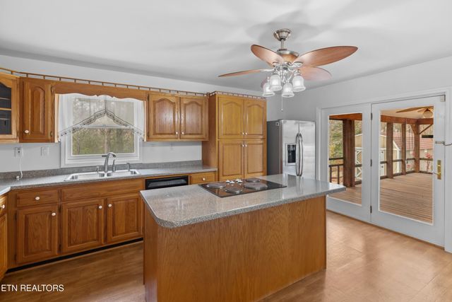 1010 Old Jacksboro Road Rd, New Tazewell, TN 37825