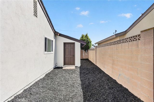 6793 Mount Waterman, Buena Park, CA 90620
