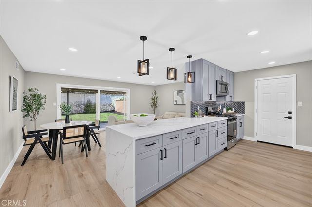 6793 Mount Waterman, Buena Park, CA 90620