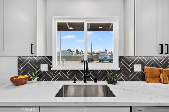 6793 Mount Waterman, Buena Park, CA 90620