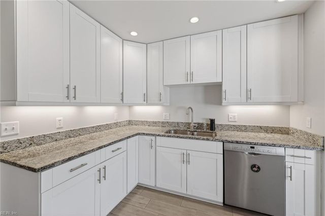 1305 Virginia AVE, Chesapeake, VA 23324