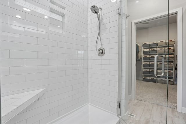 762 Clover Hill Drive, North Liberty, IA 52317