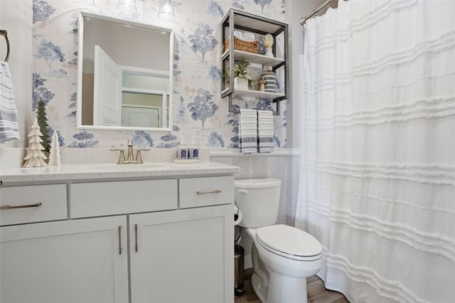 762 Clover Hill Drive, North Liberty, IA 52317