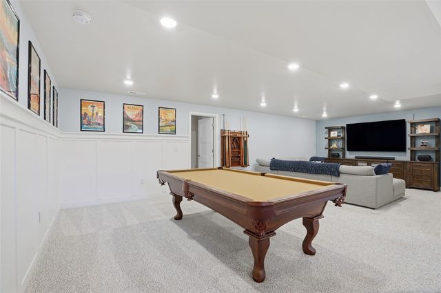 762 Clover Hill Drive, North Liberty, IA 52317