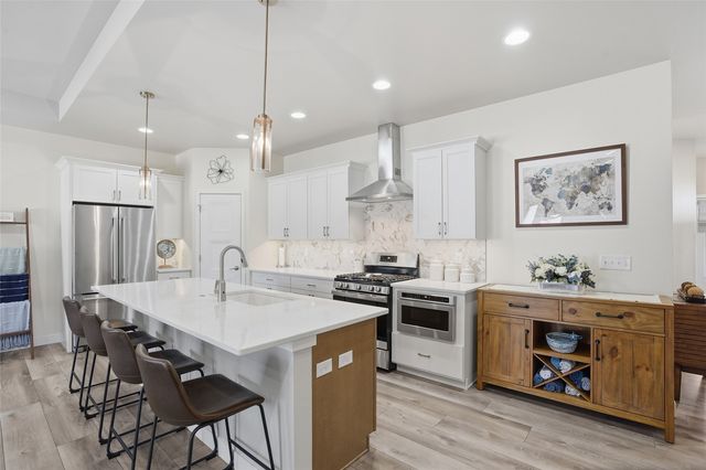 762 Clover Hill Drive, North Liberty, IA 52317