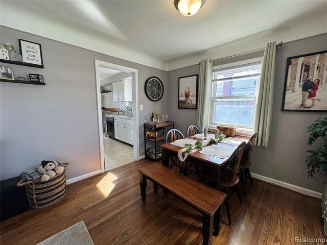 19156 Ash Avenue, Eastpointe, MI 48021