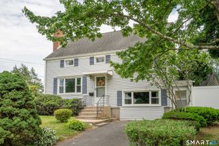 1 Corban Avenue, Plainville, CT 06062