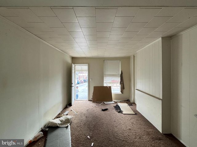 433 E LYNN AVE, Baltimore, MD 21223