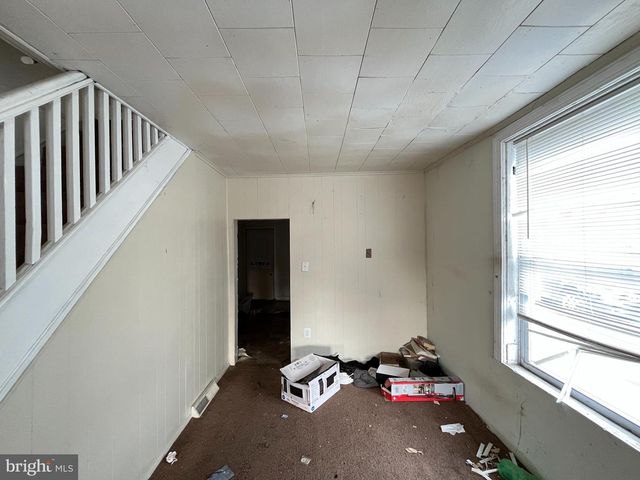 433 E LYNN AVE, Baltimore, MD 21223