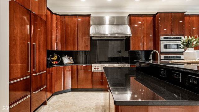 10532 Titan Run, Carmel, IN 46032