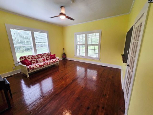 1366 Old Golf Course Road, Batesburg, SC 29006