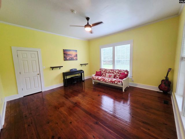 1366 Old Golf Course Road, Batesburg, SC 29006