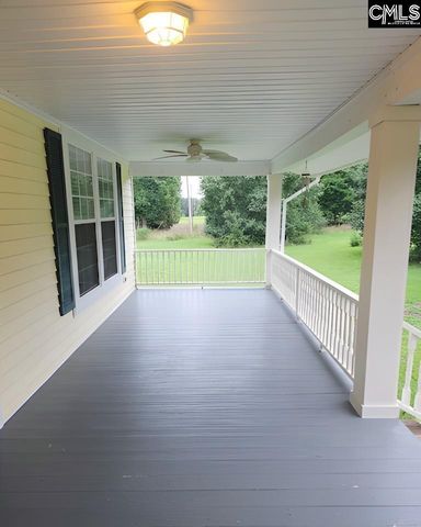 1366 Old Golf Course Road, Batesburg, SC 29006