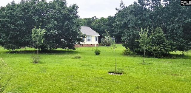 1366 Old Golf Course Road, Batesburg, SC 29006
