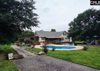 1366 Old Golf Course Road, Batesburg, SC 29006