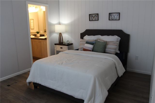 34 Granite Dr, Finleyville, PA 15332