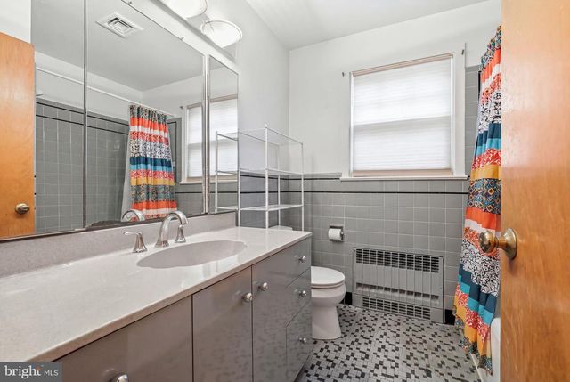 401 CREST AVE, Haddon Heights, NJ 08035