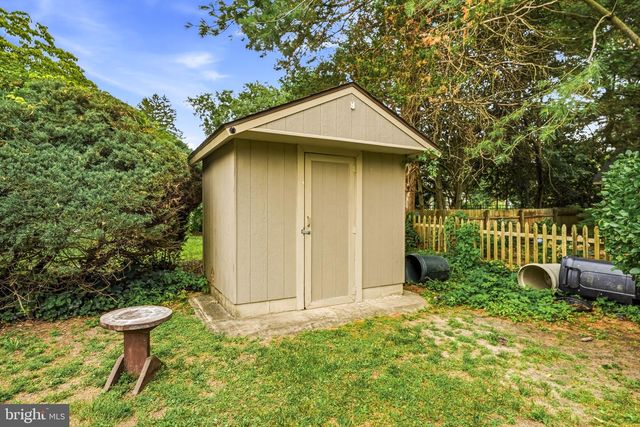 401 CREST AVE, Haddon Heights, NJ 08035