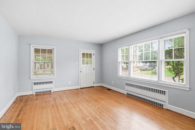 401 CREST AVE, Haddon Heights, NJ 08035