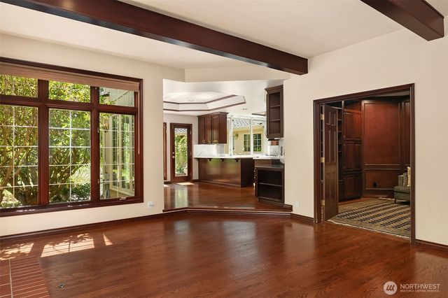 19955 NE 129th Street, Woodinville, WA 98077