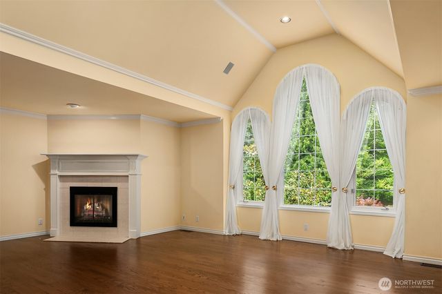 19955 NE 129th Street, Woodinville, WA 98077