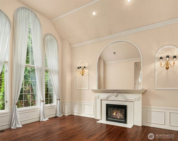 19955 NE 129th Street, Woodinville, WA 98077