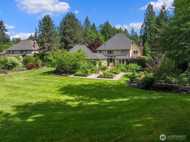 19955 NE 129th Street, Woodinville, WA 98077