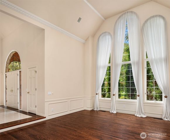 19955 NE 129th Street, Woodinville, WA 98077