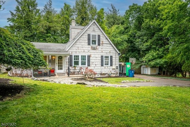 44 Lynwood Ave, Franklin Twp., NJ 08823