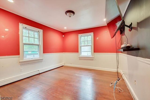 44 Lynwood Ave, Franklin Twp., NJ 08823
