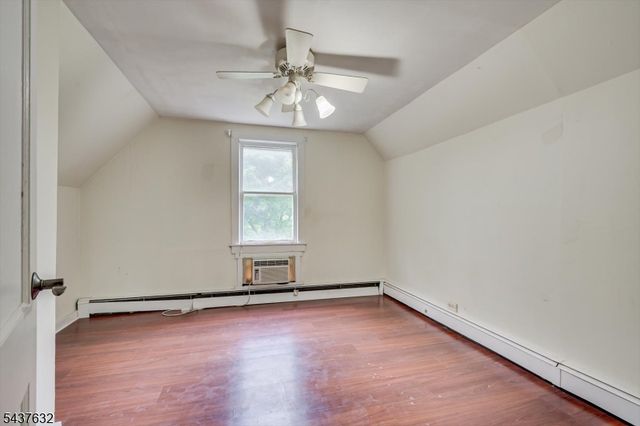 44 Lynwood Ave, Franklin Twp., NJ 08823