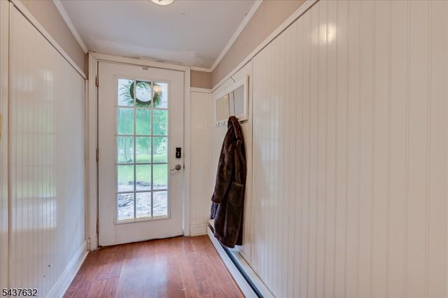 44 Lynwood Ave, Franklin Twp., NJ 08823