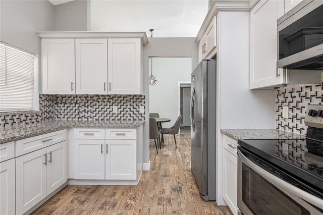 677 LAGOON DRIVE, Oviedo, FL 32765