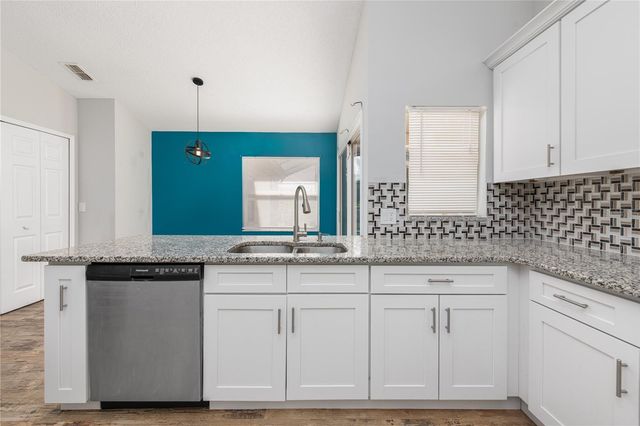 677 LAGOON DRIVE, Oviedo, FL 32765