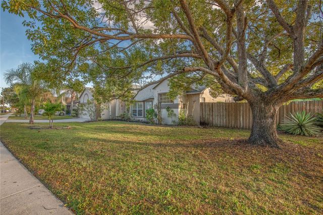 677 LAGOON DRIVE, Oviedo, FL 32765