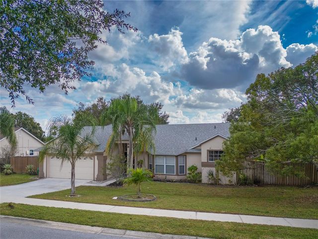 677 LAGOON DRIVE, Oviedo, FL 32765