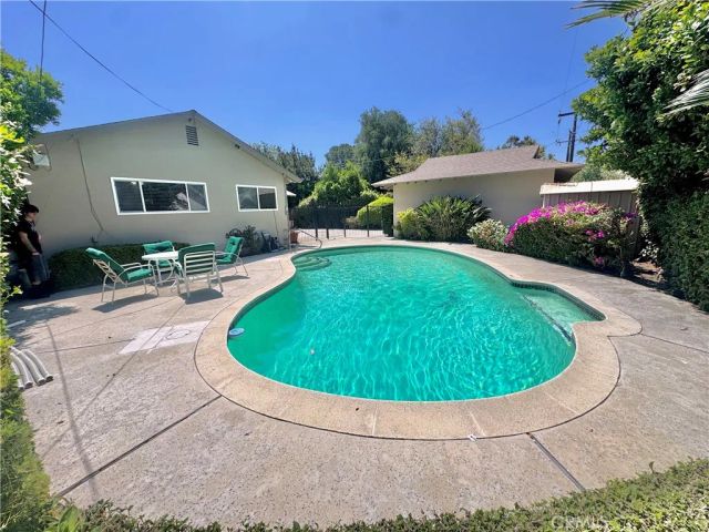 509 California, Claremont, CA 91711