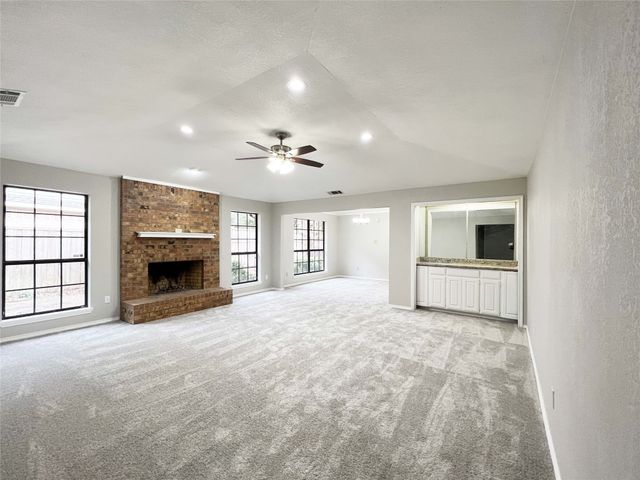 4021 Morman Lane, Addison, TX 75001