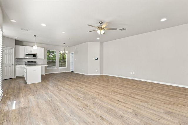 216 Wayside Court, Bedford, TX 76021
