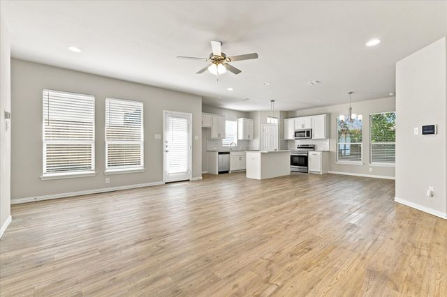 216 Wayside Court, Bedford, TX 76021