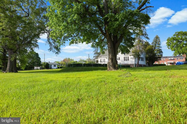 2005 EASTERN BLVD, Middle River, MD 21220