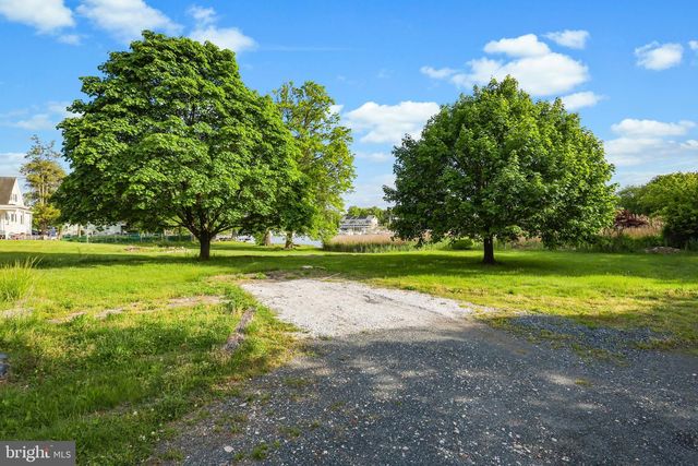 2005 EASTERN BLVD, Middle River, MD 21220