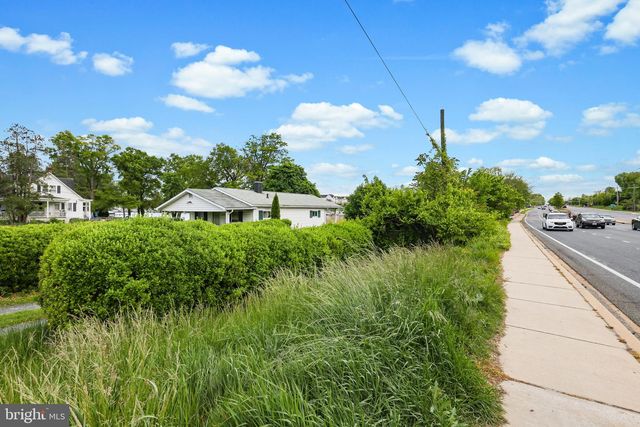 2005 EASTERN BLVD, Middle River, MD 21220