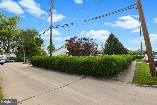 2005 EASTERN BLVD, Middle River, MD 21220