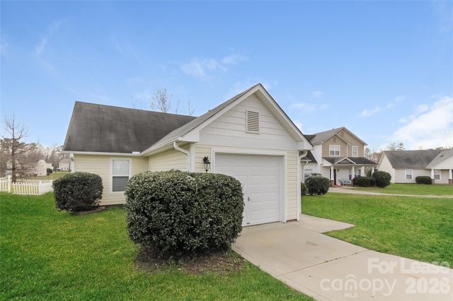 2117 Sebastiani Drive, Charlotte, NC 28214