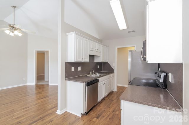 2117 Sebastiani Drive, Charlotte, NC 28214