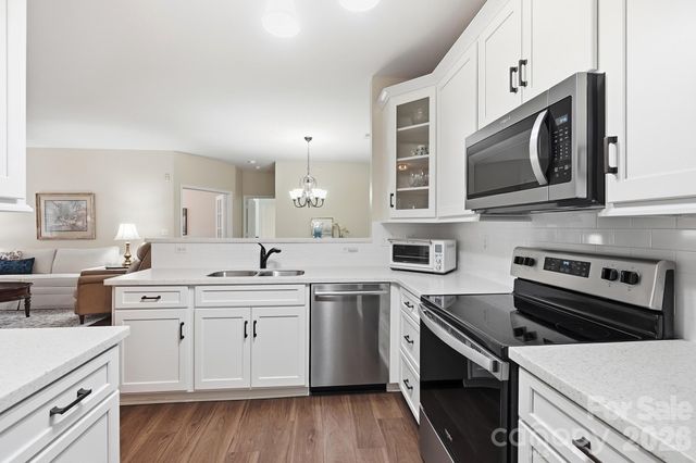 12358 Copper Mountain Boulevard 176 Garage, Charlotte, NC 28277