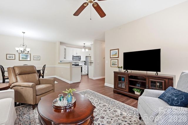 12358 Copper Mountain Boulevard 176 Garage, Charlotte, NC 28277