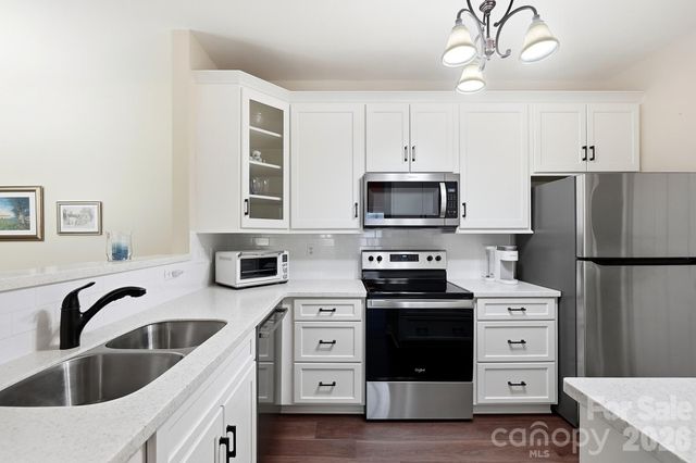 12358 Copper Mountain Boulevard 176 Garage, Charlotte, NC 28277