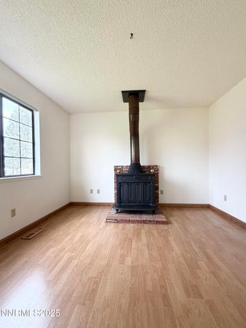 1031 Wagon Wheel Court, Gardnerville, NV 89460